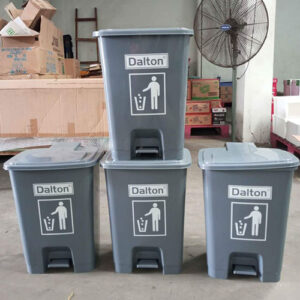 Tempat Sampah 25 Liter Pedal Dalton