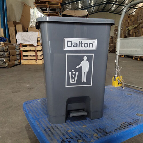 Tempat Sampah 25 Liter Pedal Dalton